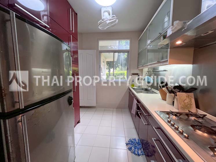 House with Shared Pool in Sukhumvit 